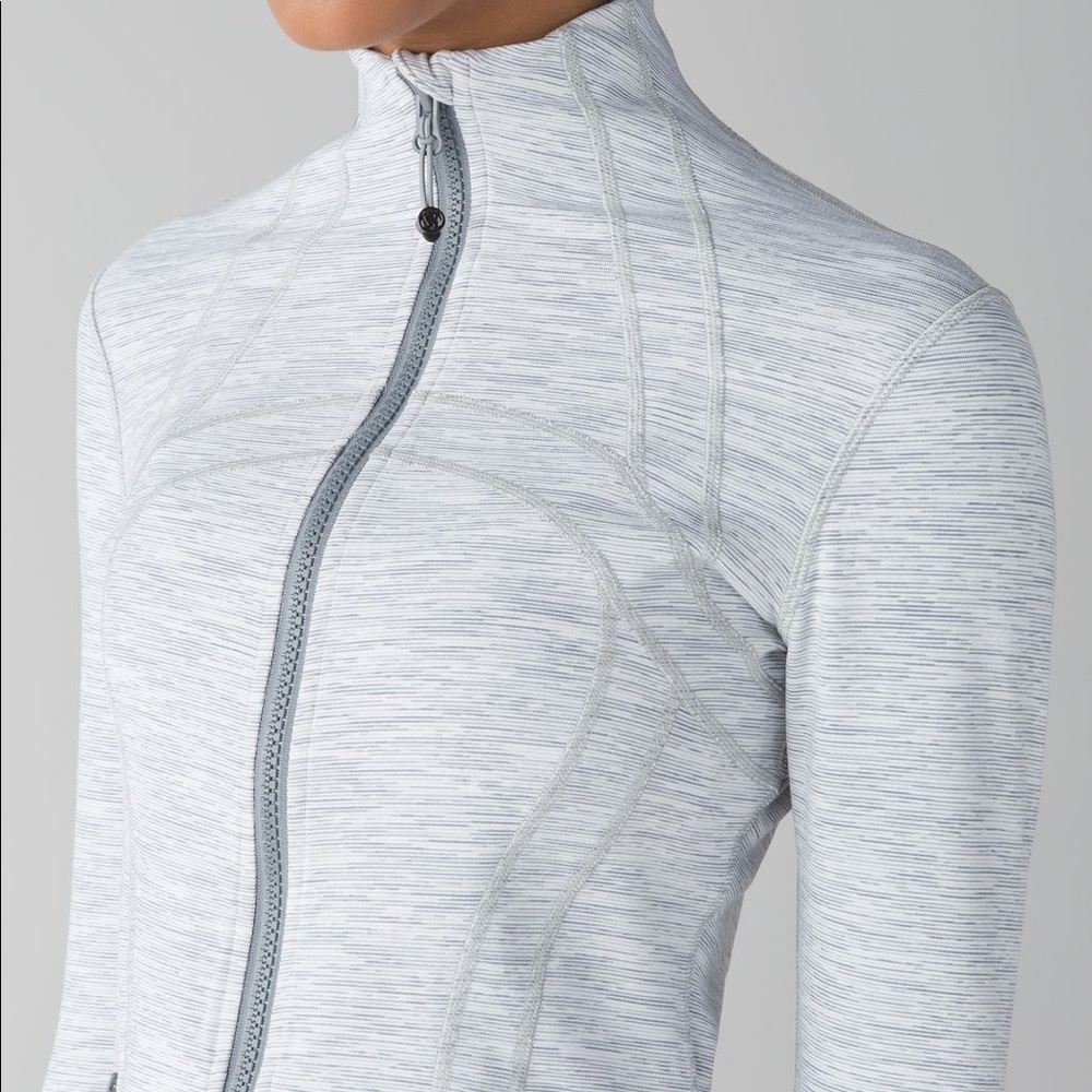 Lululemon Define | Wee Are From Space 8